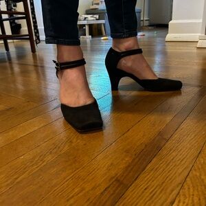 Vintage Charles Jourdan Mary Jane’s with double ankle strap , size 7